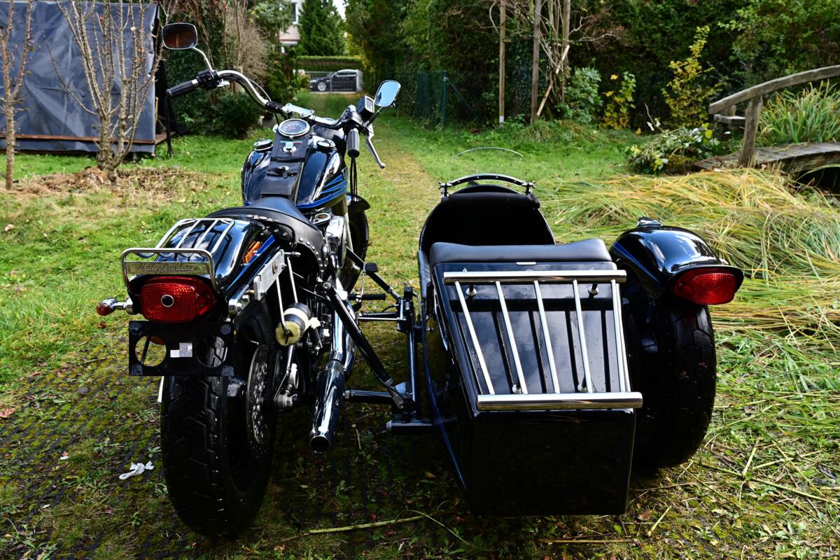 Harley-Davidson Bad Boy mit Seitenwagen