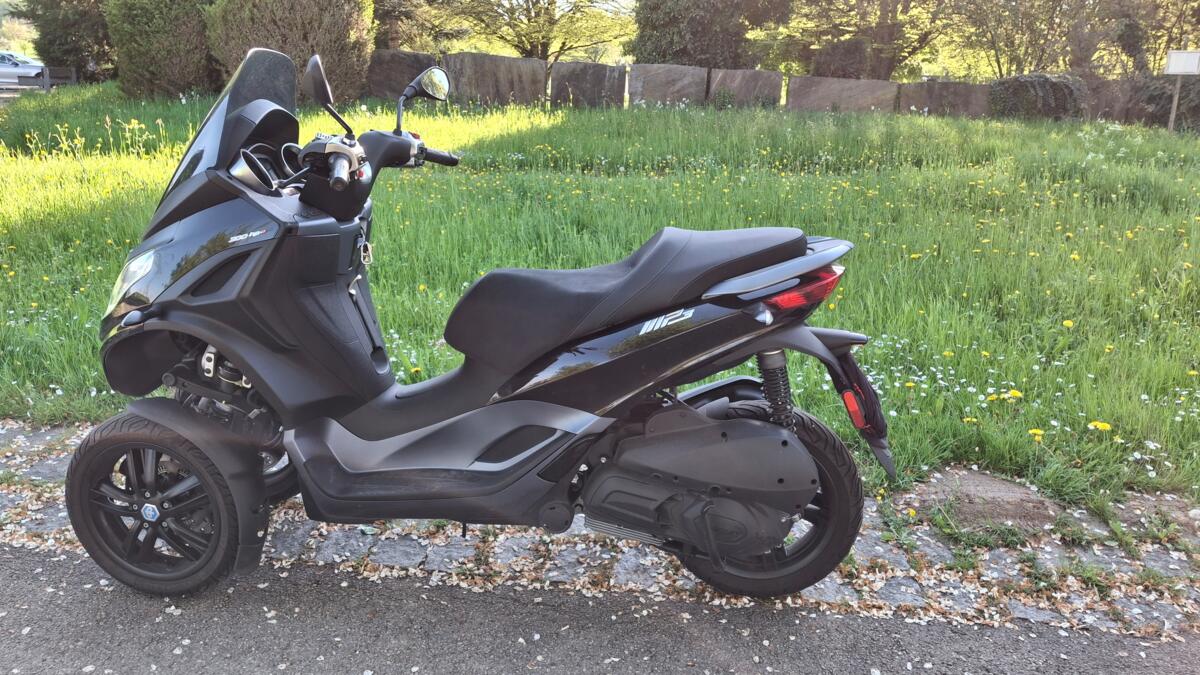 Piaggio MP3 300 HPE