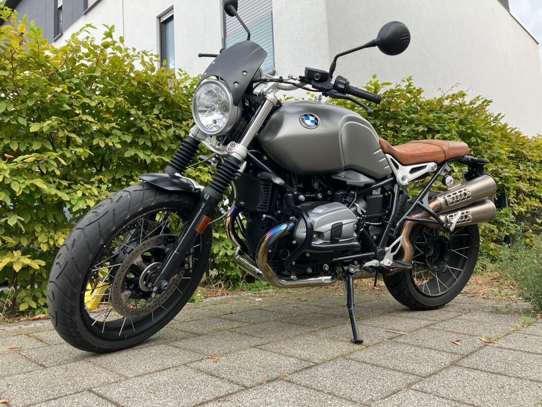 BMW R nineT
