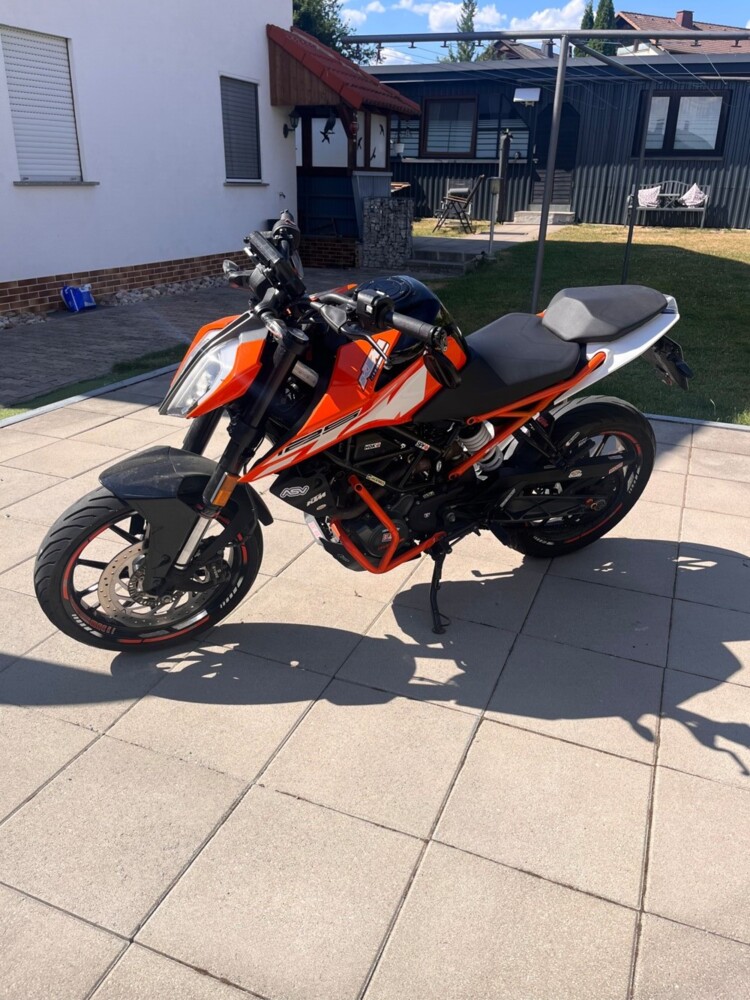 KTM 125 Duke