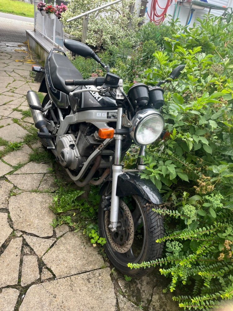 Suzuki GS500 E