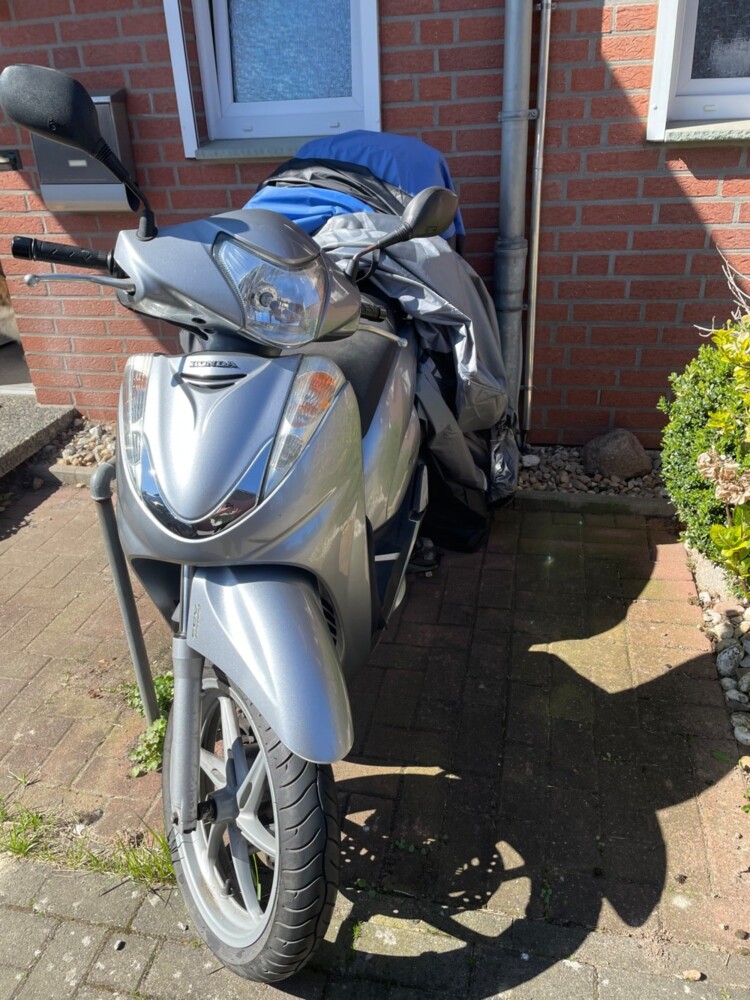 Honda SH300A