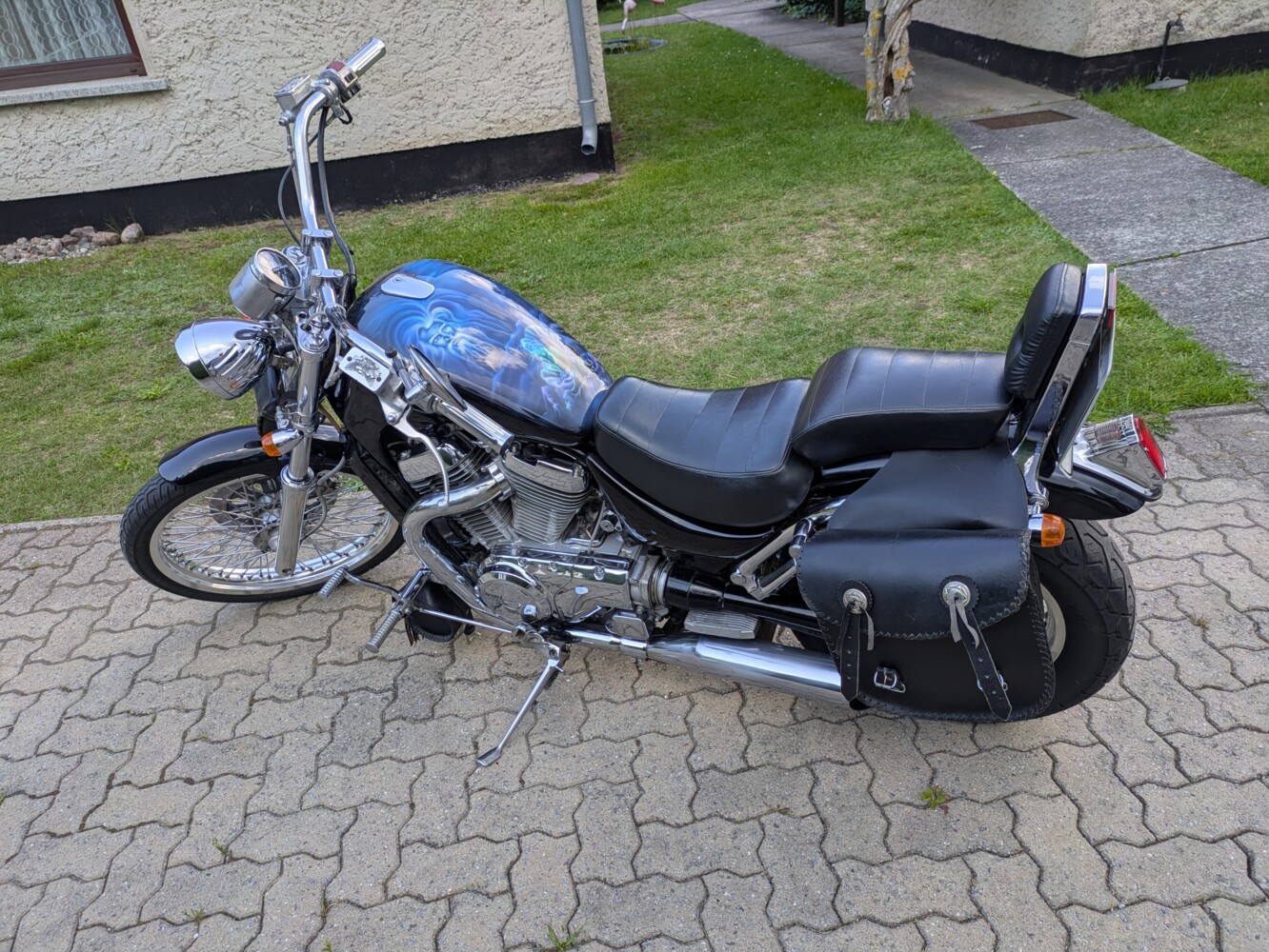 Suzuki Intruder VR51B
