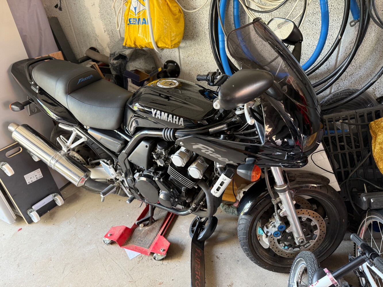 Yamaha FZS 600 Fazer