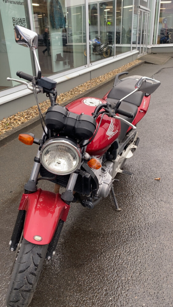Honda CBF 500
