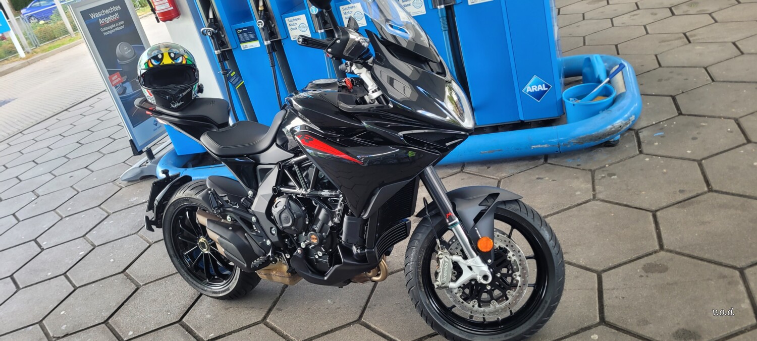 MV Agusta Turismo Veloce 800