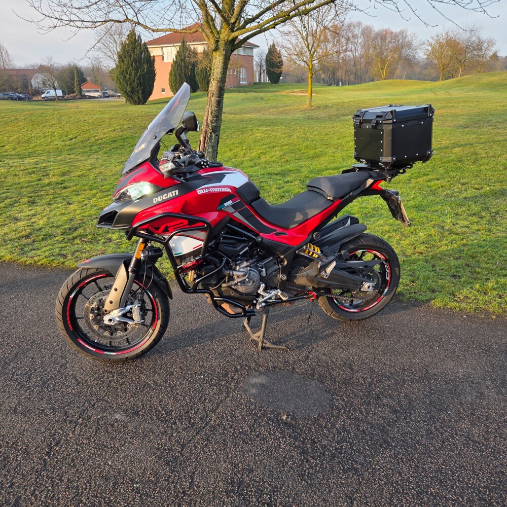 Ducati Multistrada V2